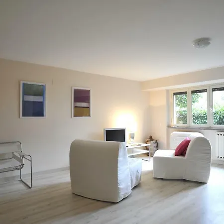 New San Peter Garden Loft