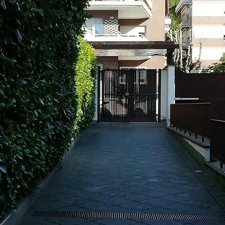 New San Peter Garden Loft Lägenhet *